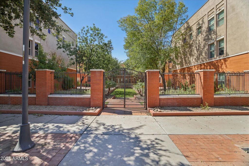 543 W 6th Street, Tempe