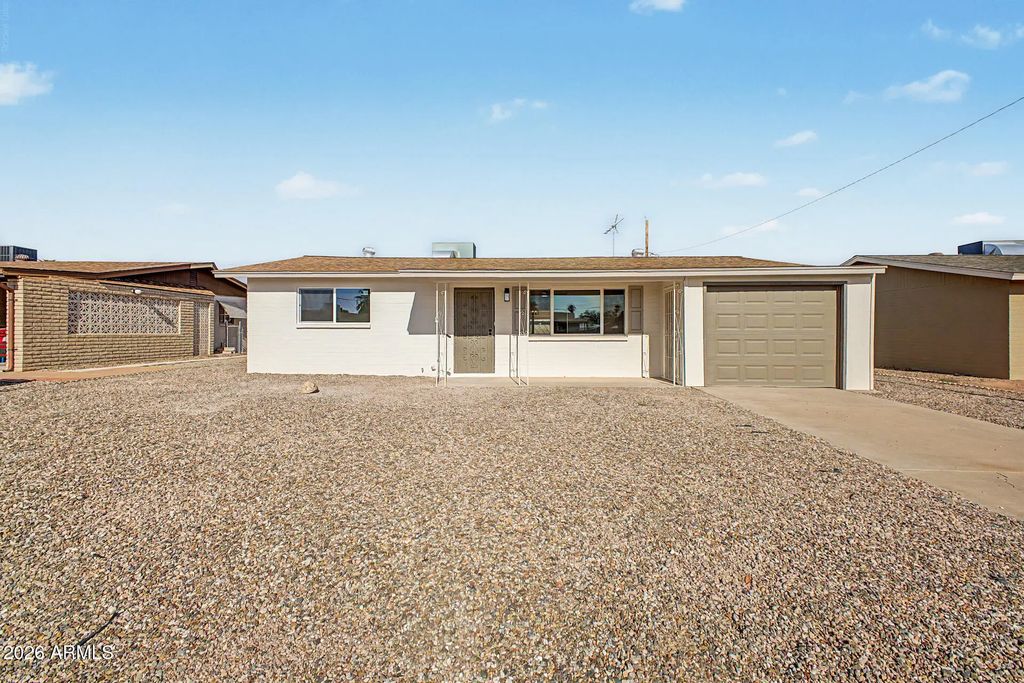 1225 S Lawther Drive, Apache Junction