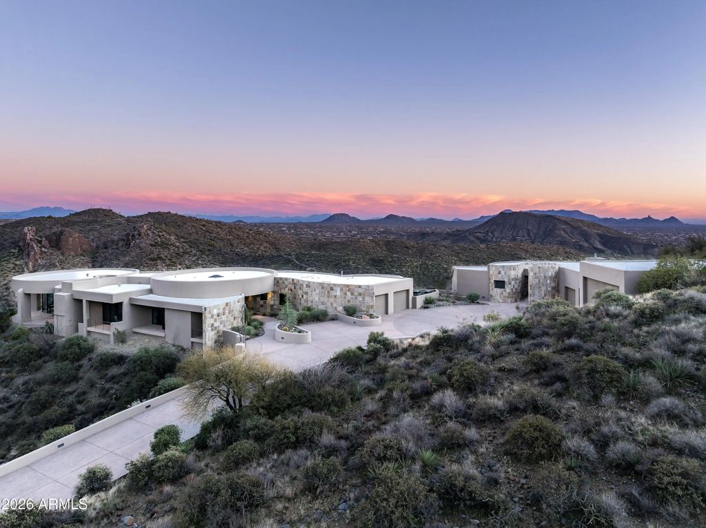 8877 E Charolais Drive, Scottsdale