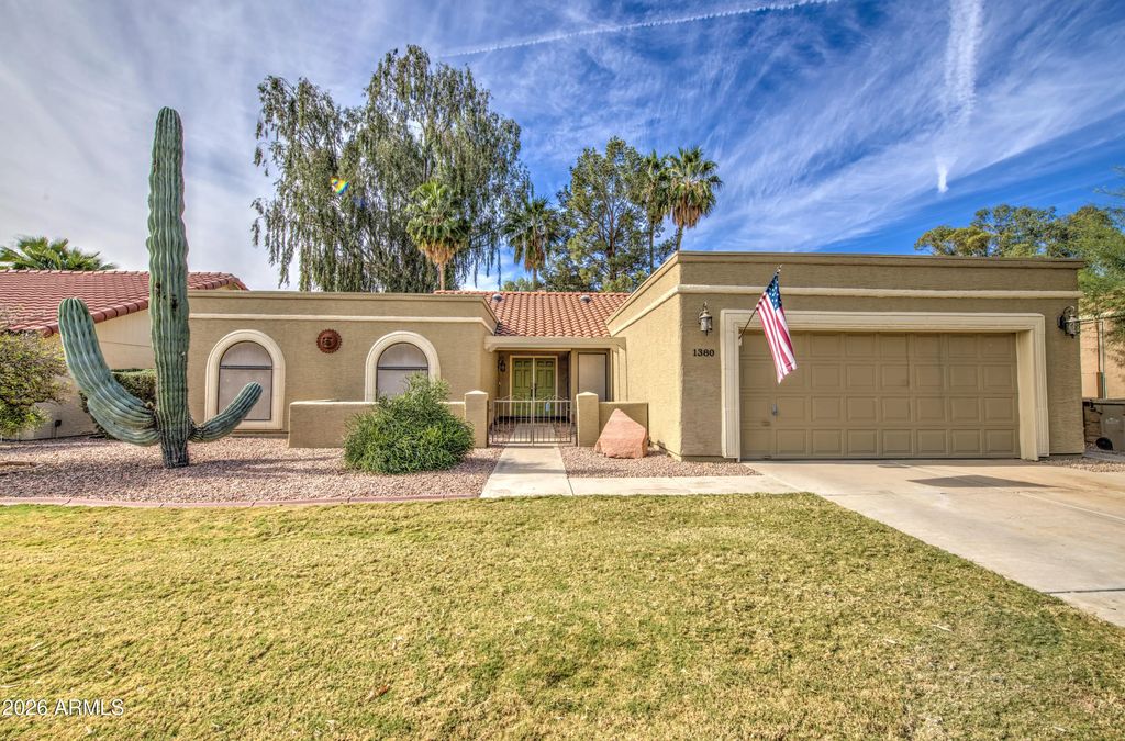 1380 Leisure World, Mesa