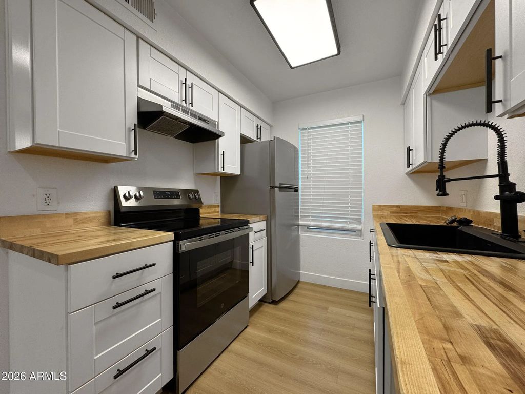 3738 E Mcdowell Road (unit 114), Phoenix