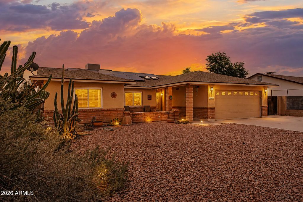 9609 W Echo Lane, Peoria