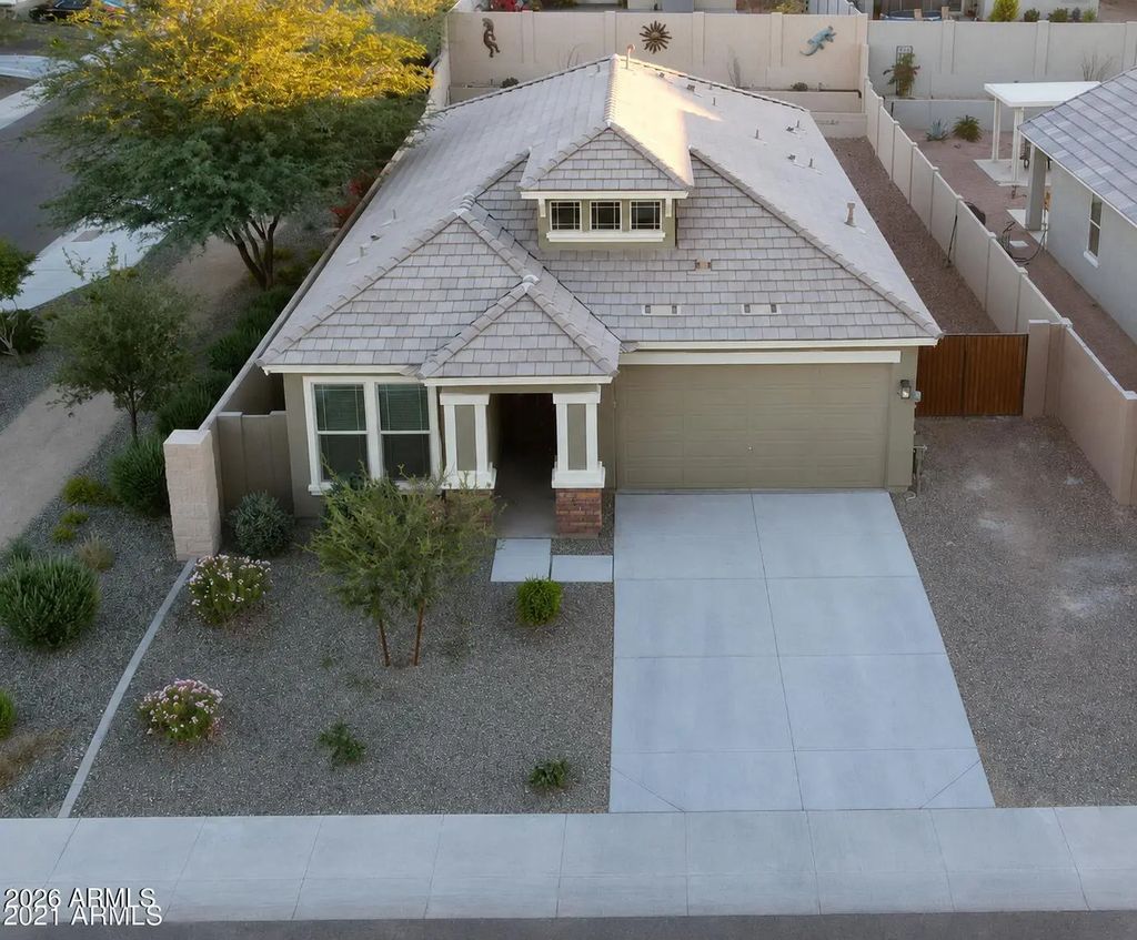 2321 E Beautiful Lane, Phoenix