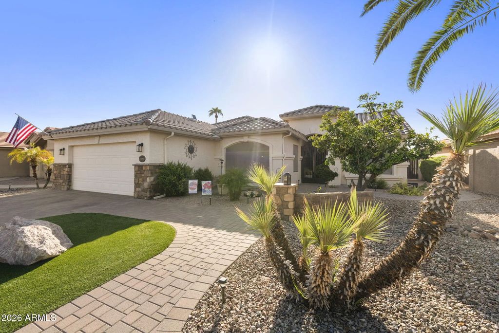 23915 S Sunvista Drive, Sun Lakes