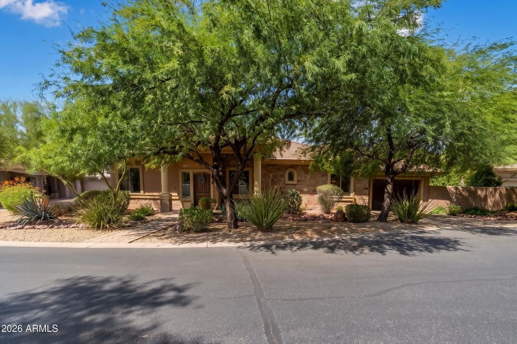 33306 N 53rd Place, Cave Creek