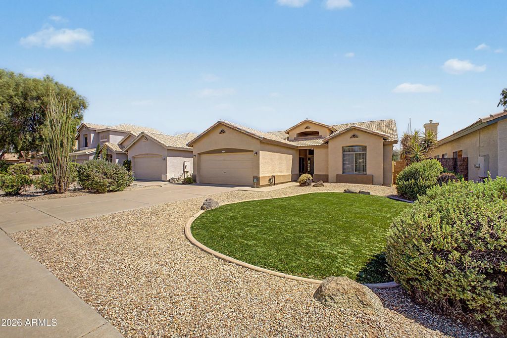 1531 E Black Diamond Drive, Gilbert