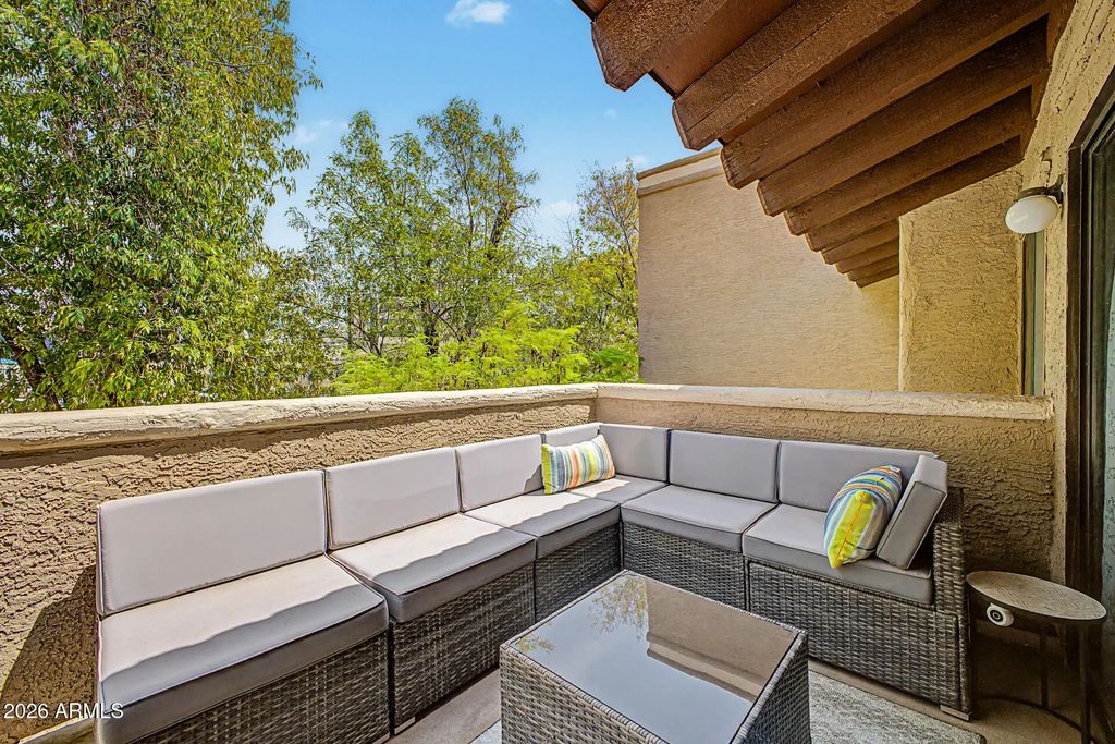 5757 W Eugie Avenue (unit 2098), Glendale