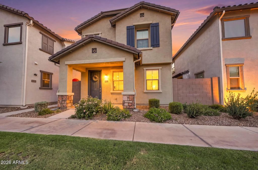 8351 E Impala Avenue, Mesa