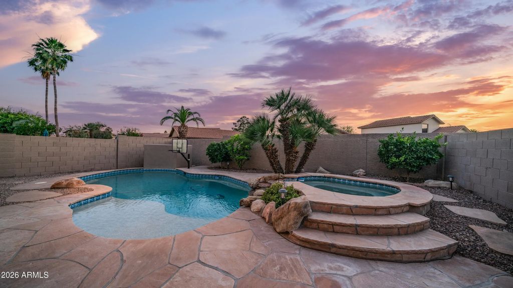15642 S 31st Street, Phoenix