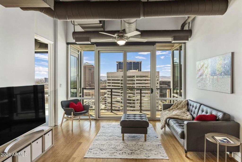1 E Lexington Avenue (unit 1502), Phoenix