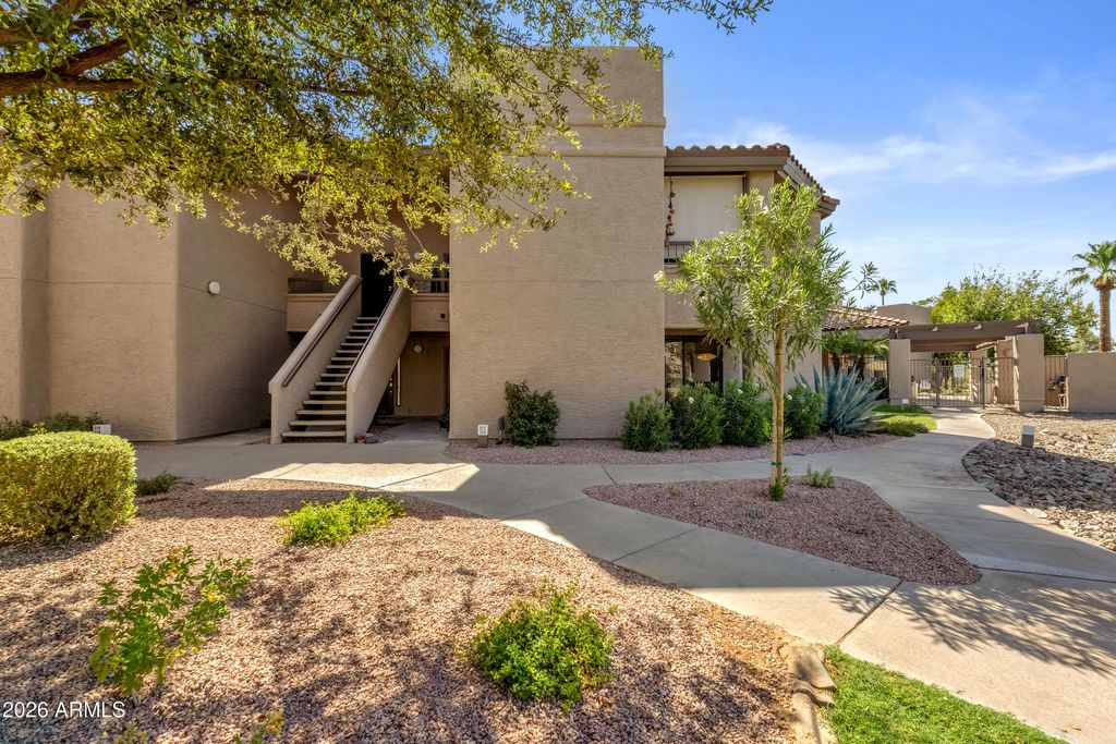 9550 N 94th Place (unit 117), Scottsdale
