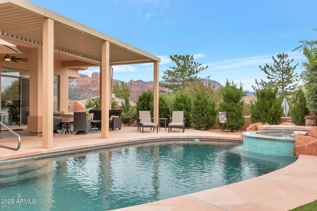 210 White Tail Drive, Sedona