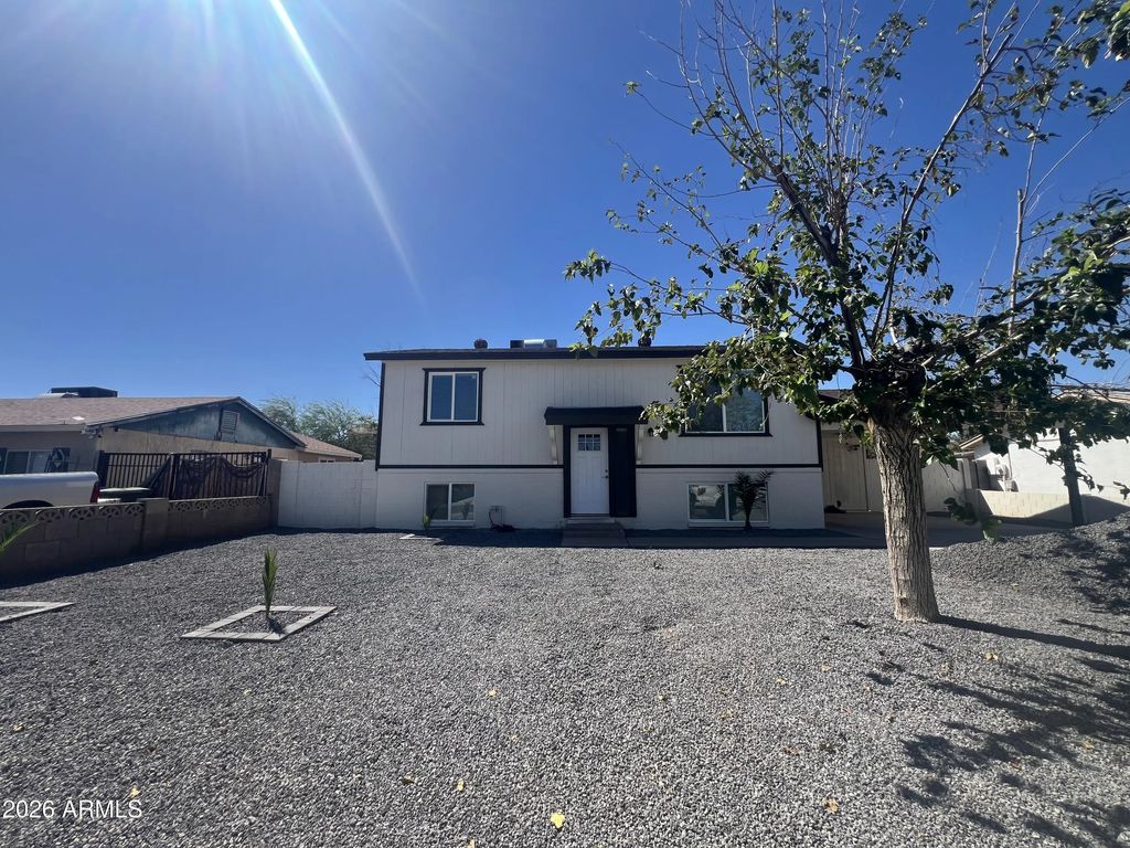 4525 E Alta Vista Road, Phoenix