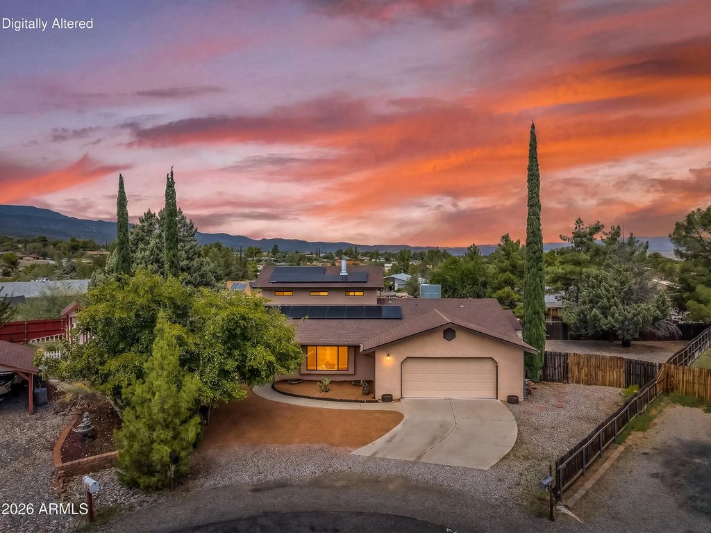 1904 S Desert Flower Circle, Cottonwood