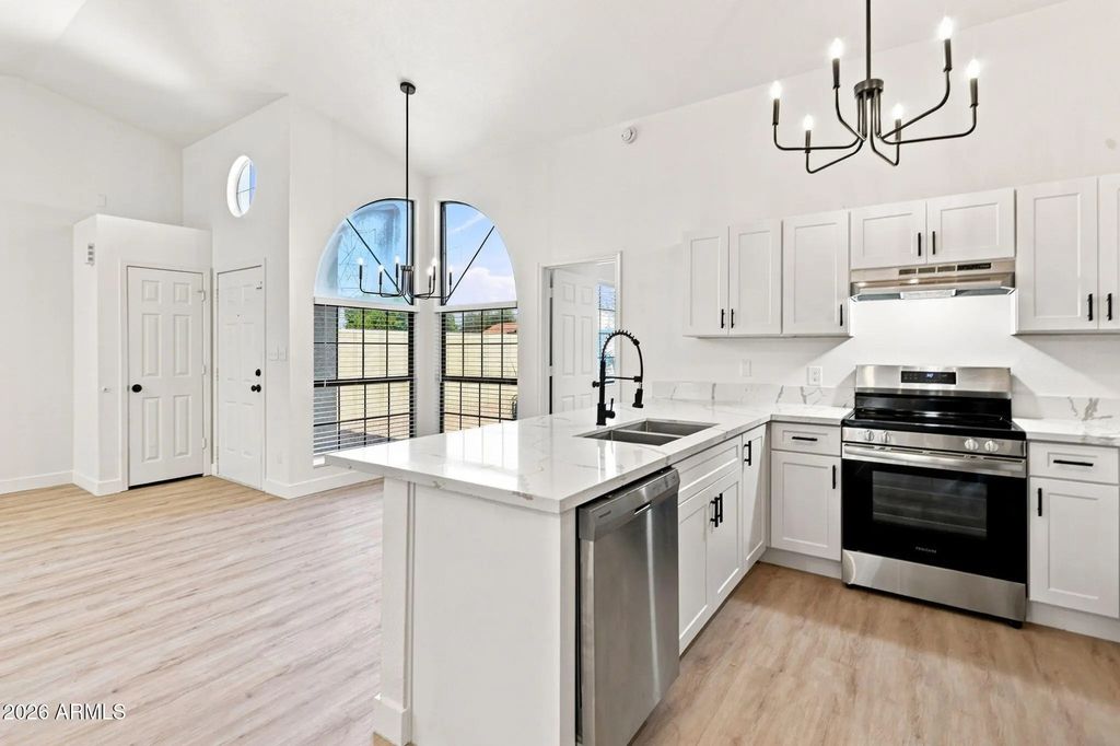534 N New Haven, Mesa