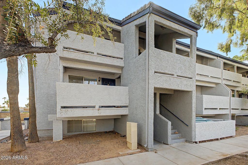 1331 W Baseline Road (unit 218), Mesa