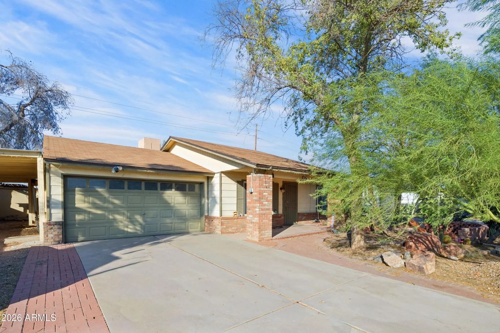 1148 W Greenway Drive, Tempe