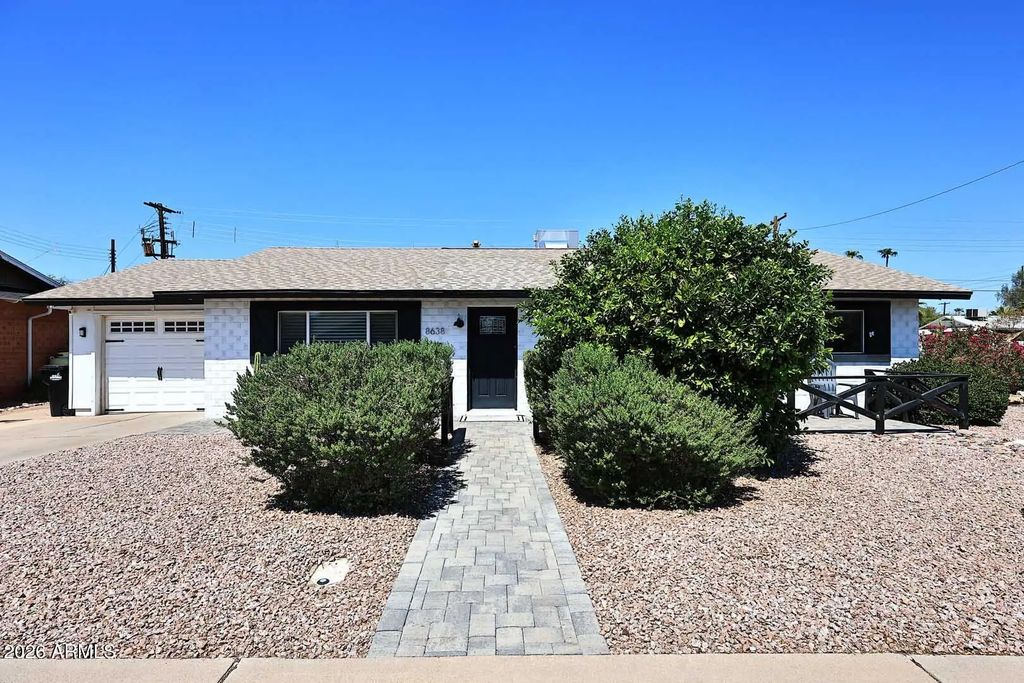 8638 E Sheridan Street, Scottsdale