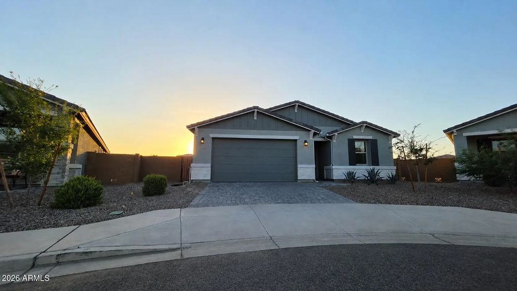 21668 N Belt Drive, Maricopa