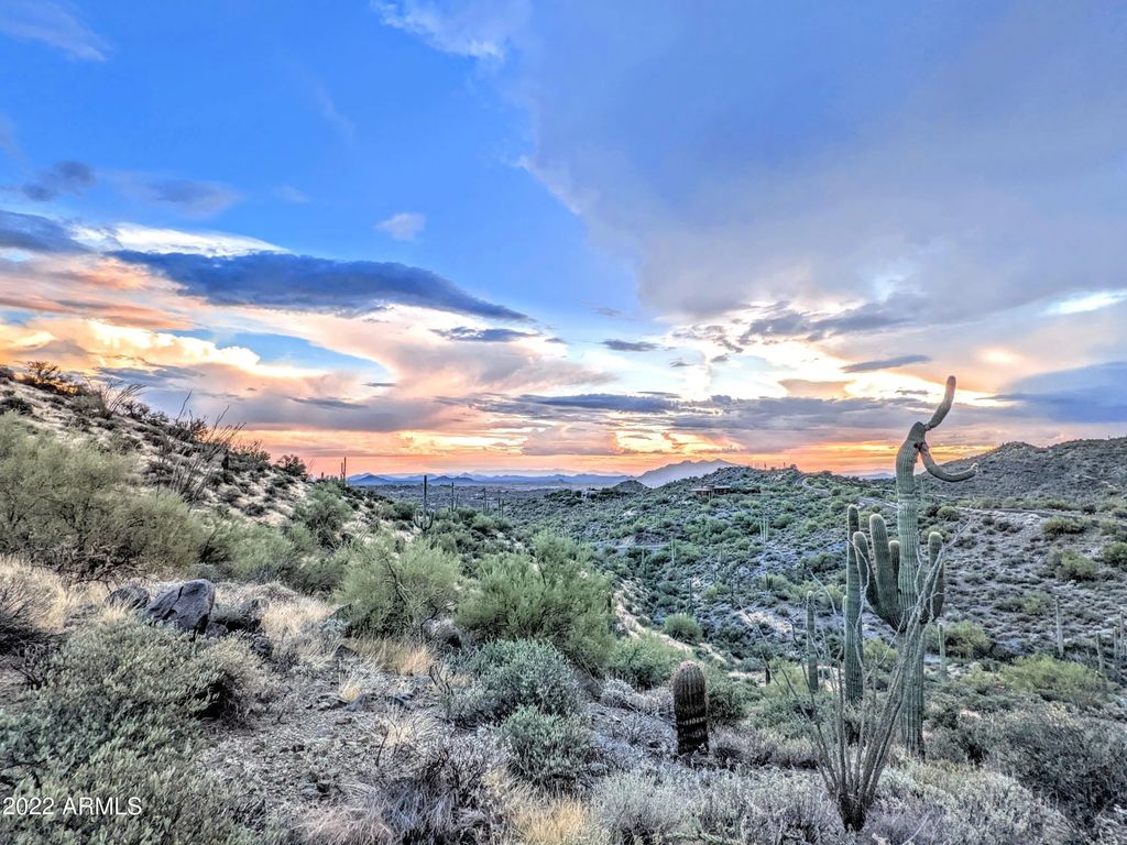 41347 N Longhorn Drive (unit 11), Scottsdale