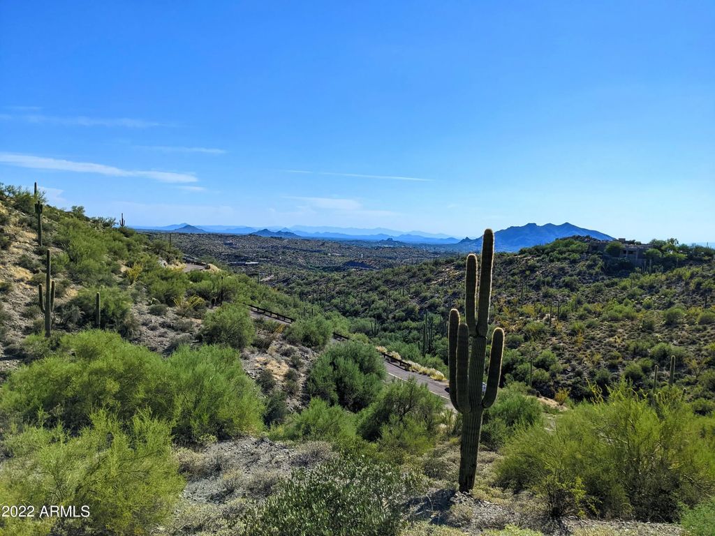 41197 N Longhorn Drive (unit 11), Scottsdale