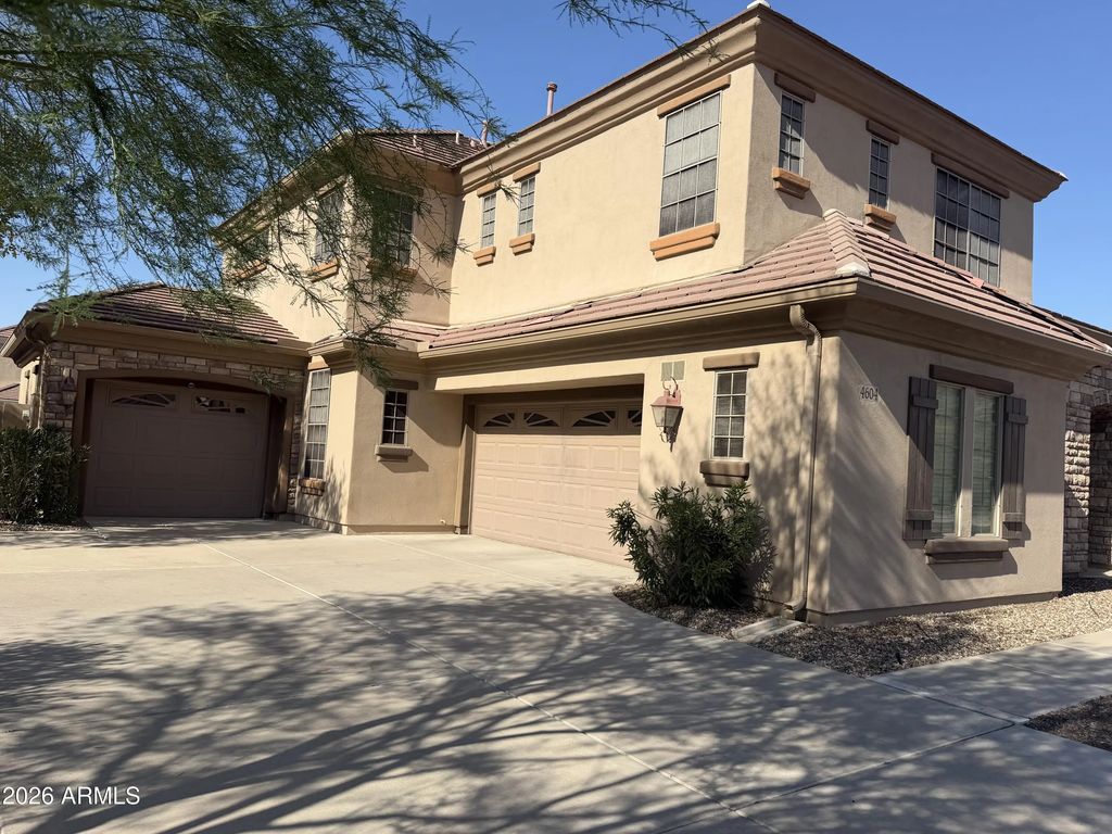 4604 W Olney Avenue, Laveen