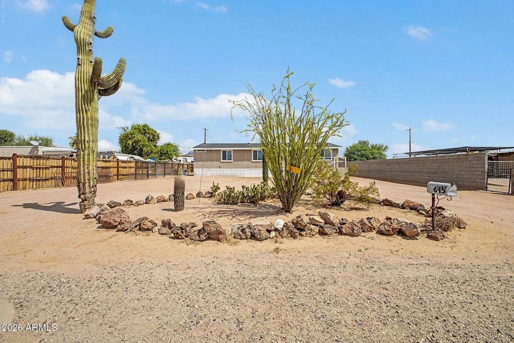 645 S Cornwall Drive, Apache Junction