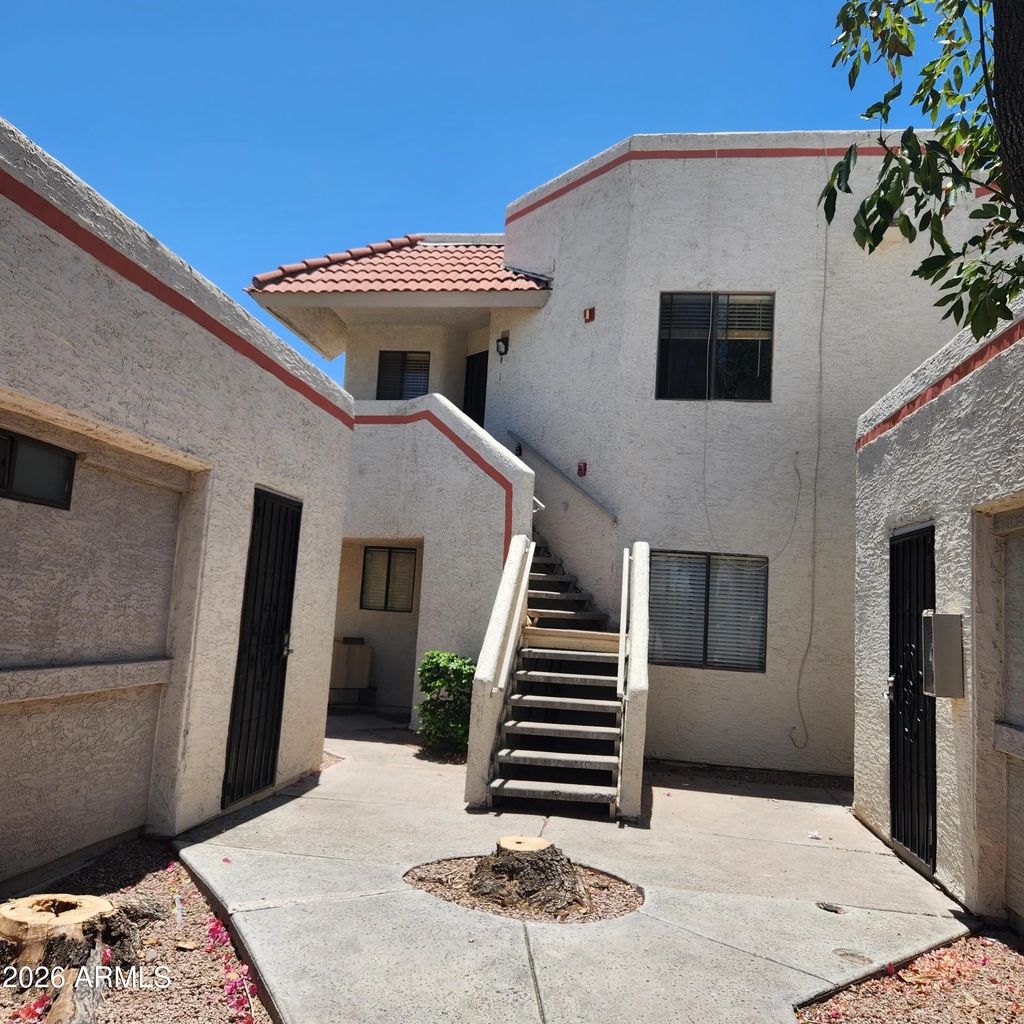 835 N Granite Reef Road (unit 18), Scottsdale