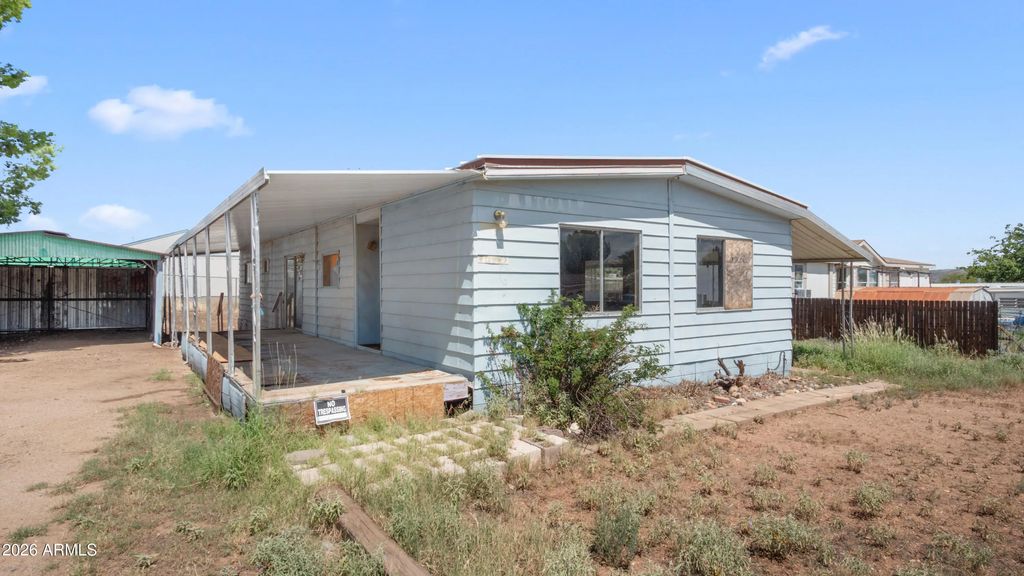 20572 E Concho Lane, Mayer