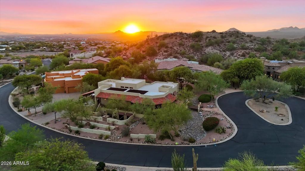 7260 E Eagle Crest Drive (unit 37), Mesa