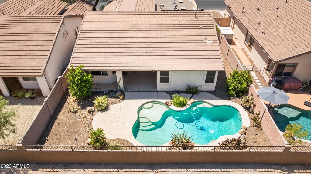 2517 N Raven Circle, Mesa