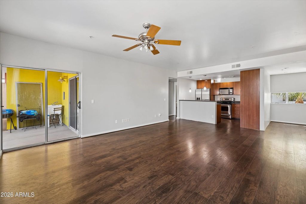 1111 W University Drive (unit 2011), Tempe