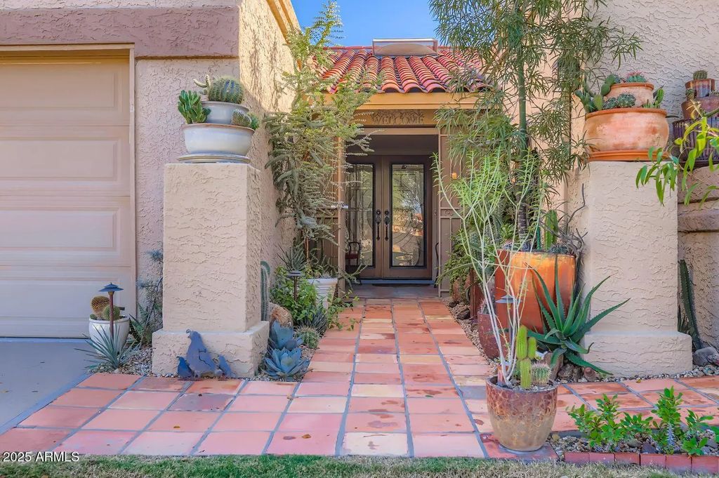 10437 E Cochise Avenue, Scottsdale