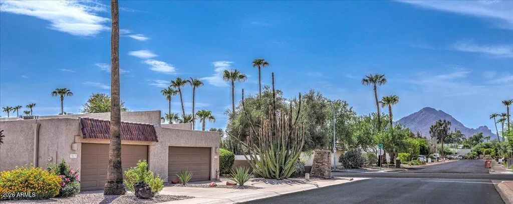 7813 E Buena Terra Way, Scottsdale