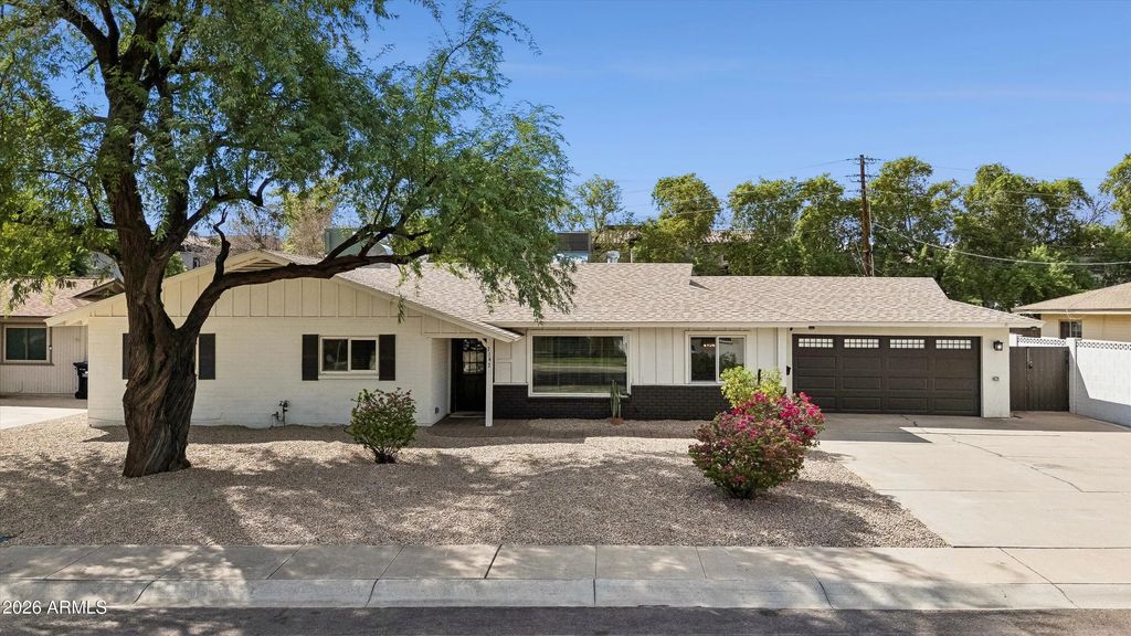 7142 N 17th Drive, Phoenix