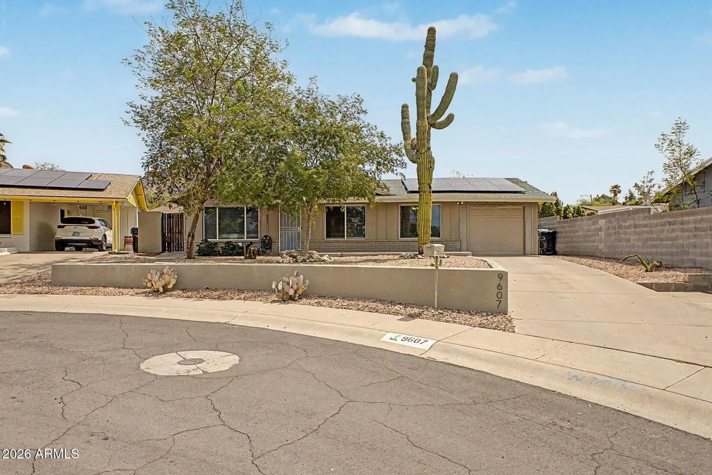 9607 N 15th Place, Phoenix