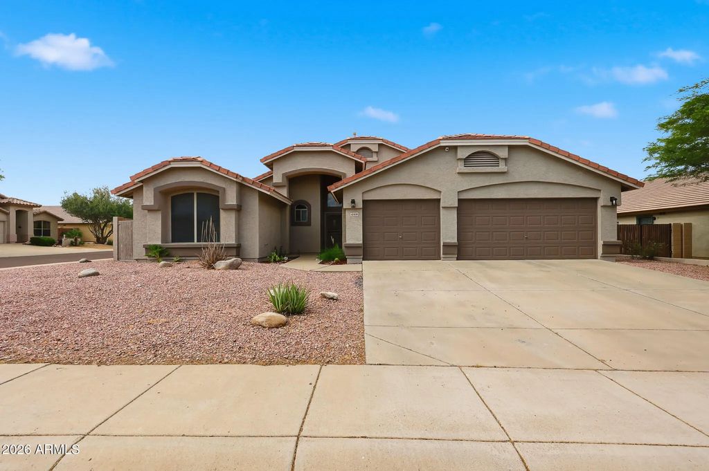 10414 W Daley Lane, Peoria