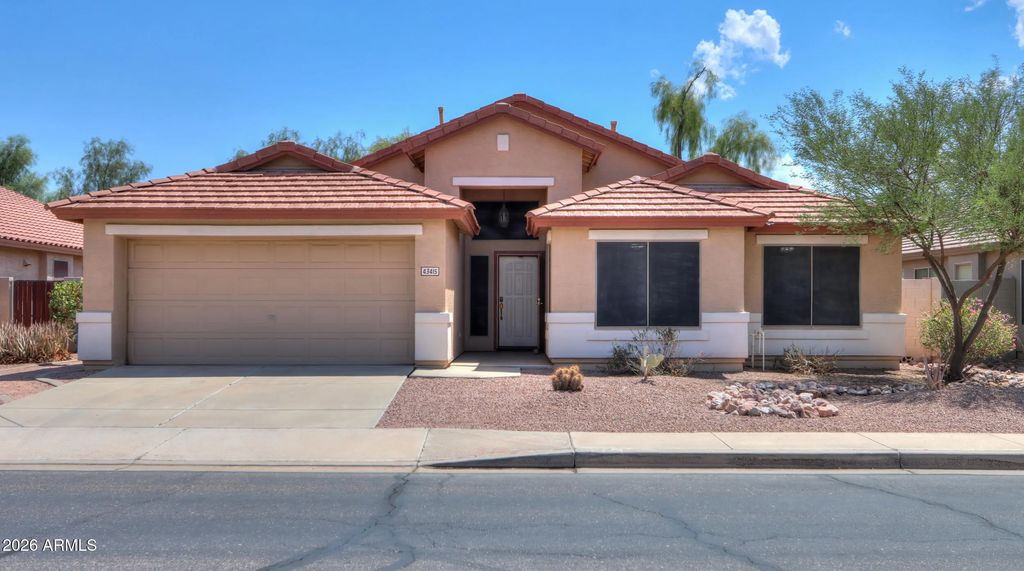 43415 W Sunland Drive, Maricopa