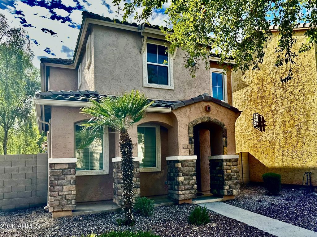 2 N 87th Lane, Tolleson