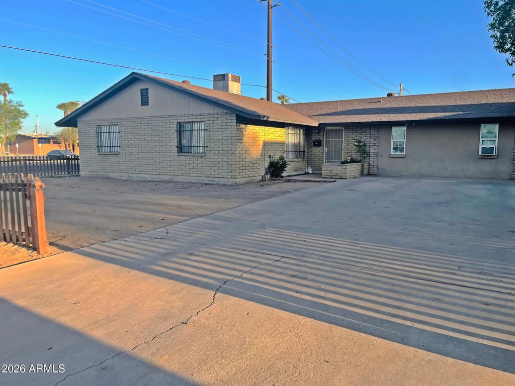 2301 W Ocotillo Road, Phoenix