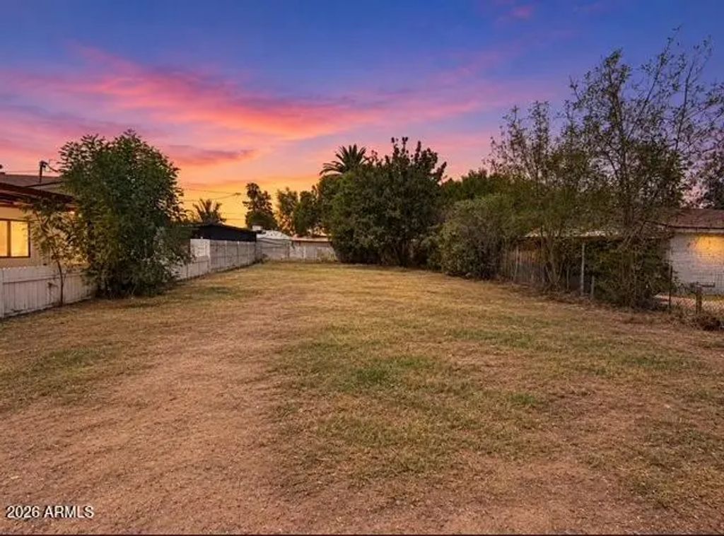 736 E 2nd Street (unit -), Mesa