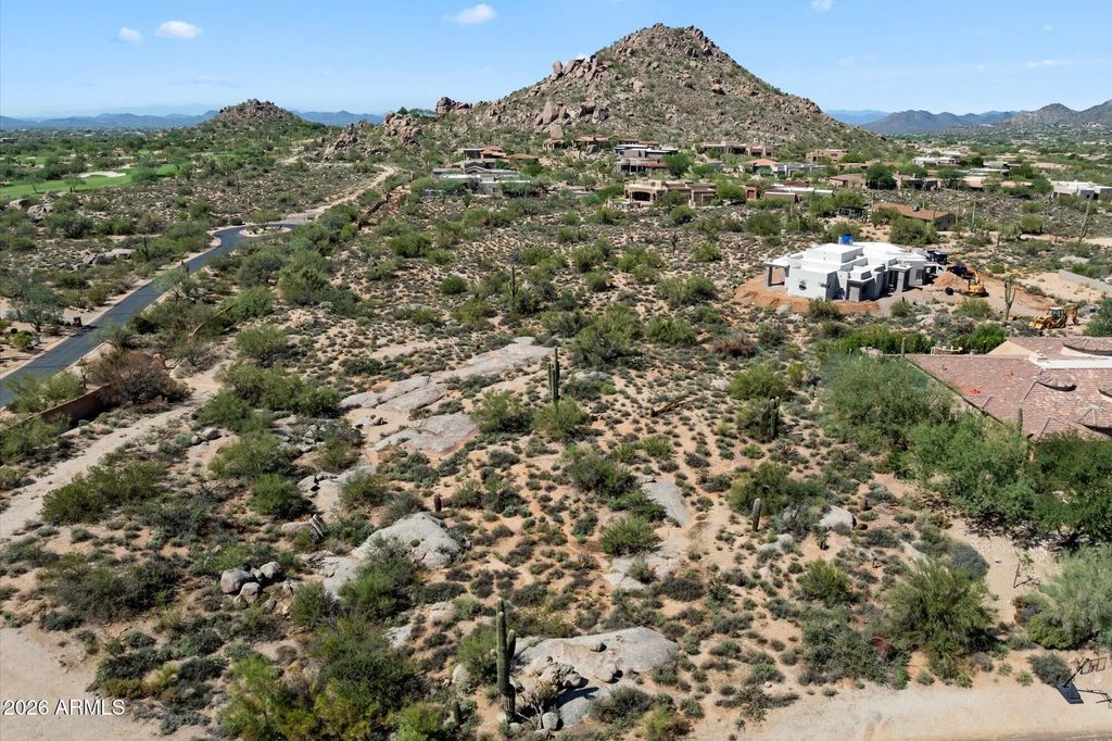 8082 E Dove Valley Road (unit 3), Scottsdale