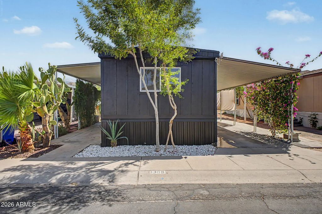 1309 W Kachina Trail, Phoenix