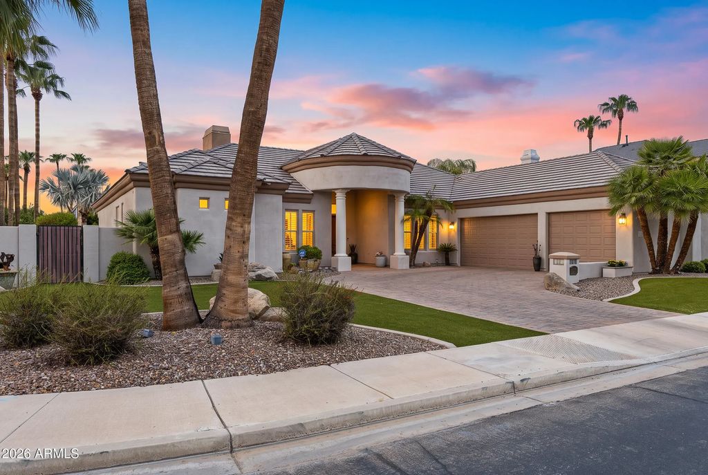 750 W Azalea Drive, Chandler