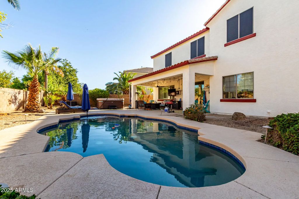 6233 S Rochester Drive, Gilbert