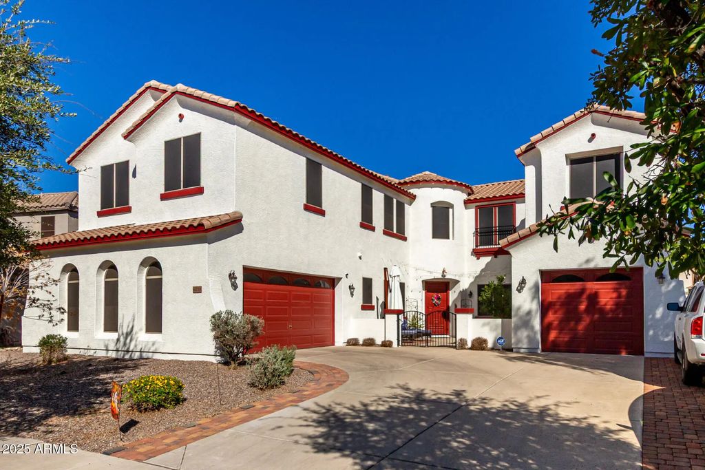 6233 S Rochester Drive, Gilbert