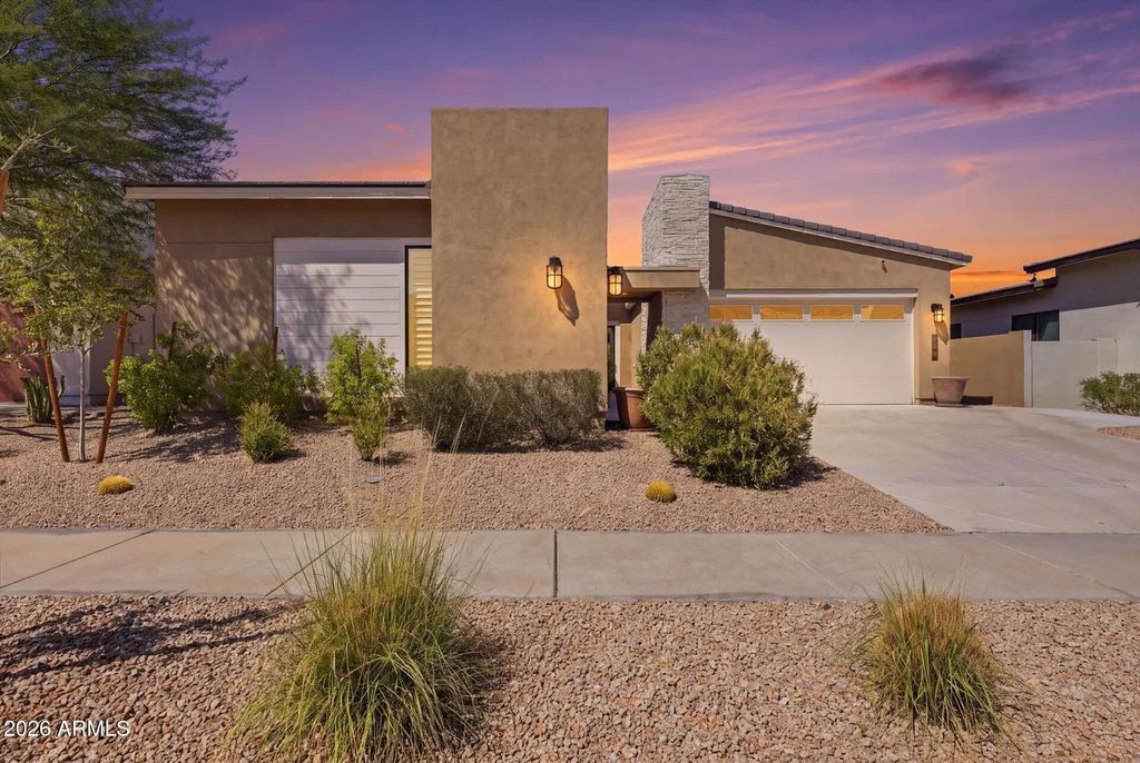 1118 E Paseo Way, Phoenix