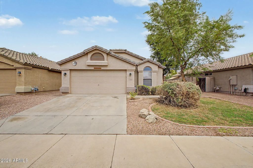 43924 W Cahill Drive, Maricopa