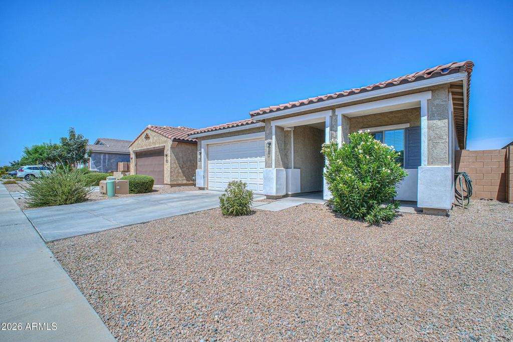 35266 W Santa Barbara Avenue, Maricopa