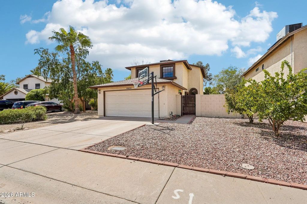 15814 N 37th Drive, Phoenix